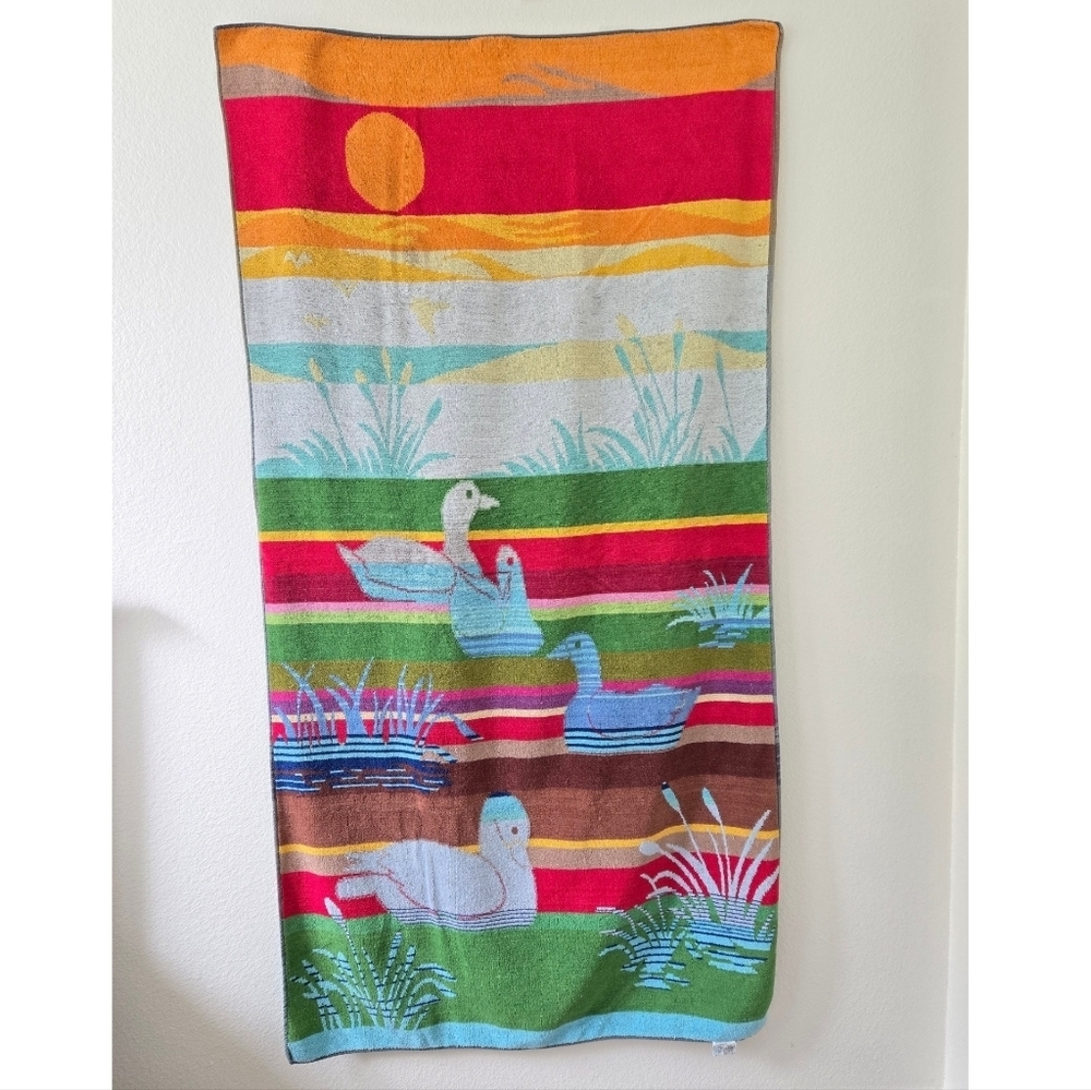 Saydah VTG‎ Body Towel Ducks Lake Bath Pool Beach Towel Multicolor Hunting